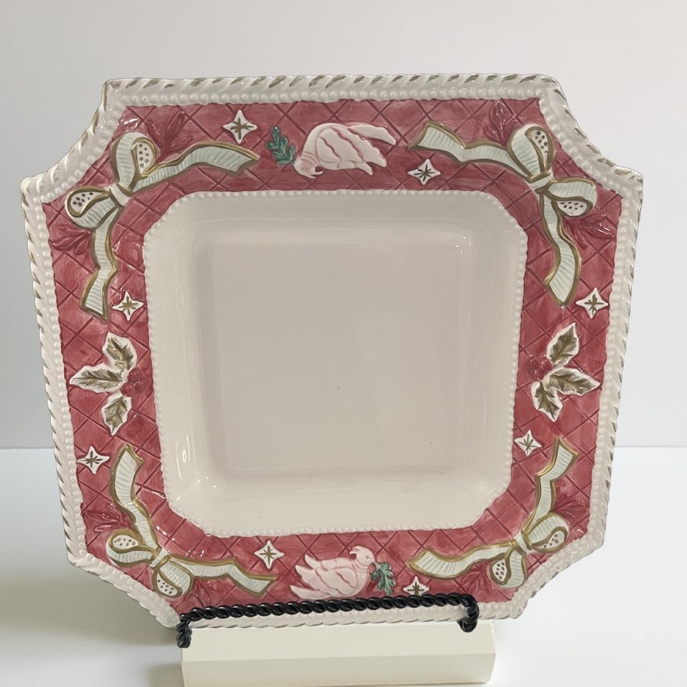 Vintage Claire Burke Holiday Collectibles 2001 Christmas Dish